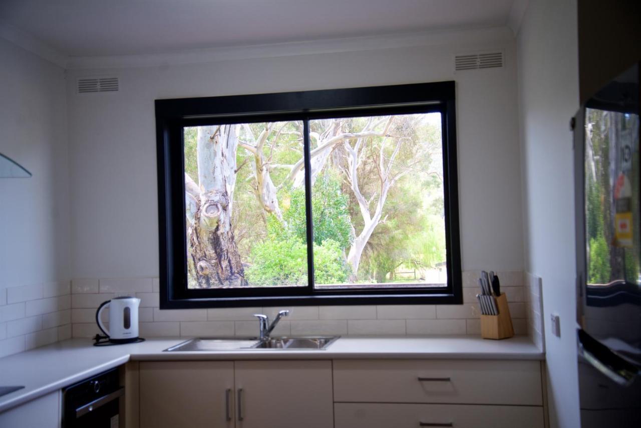 151 Grampians Road Apartment ฮอลส์แกป ภายนอก รูปภาพ